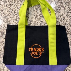 Trader Joe's Black and Purple Halloween tote